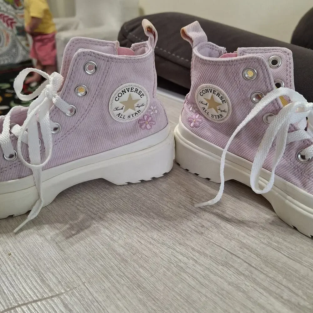 Converse Kids' 2 Chuck Taylor All Star hi-Top Sneaker girls shoes lavender